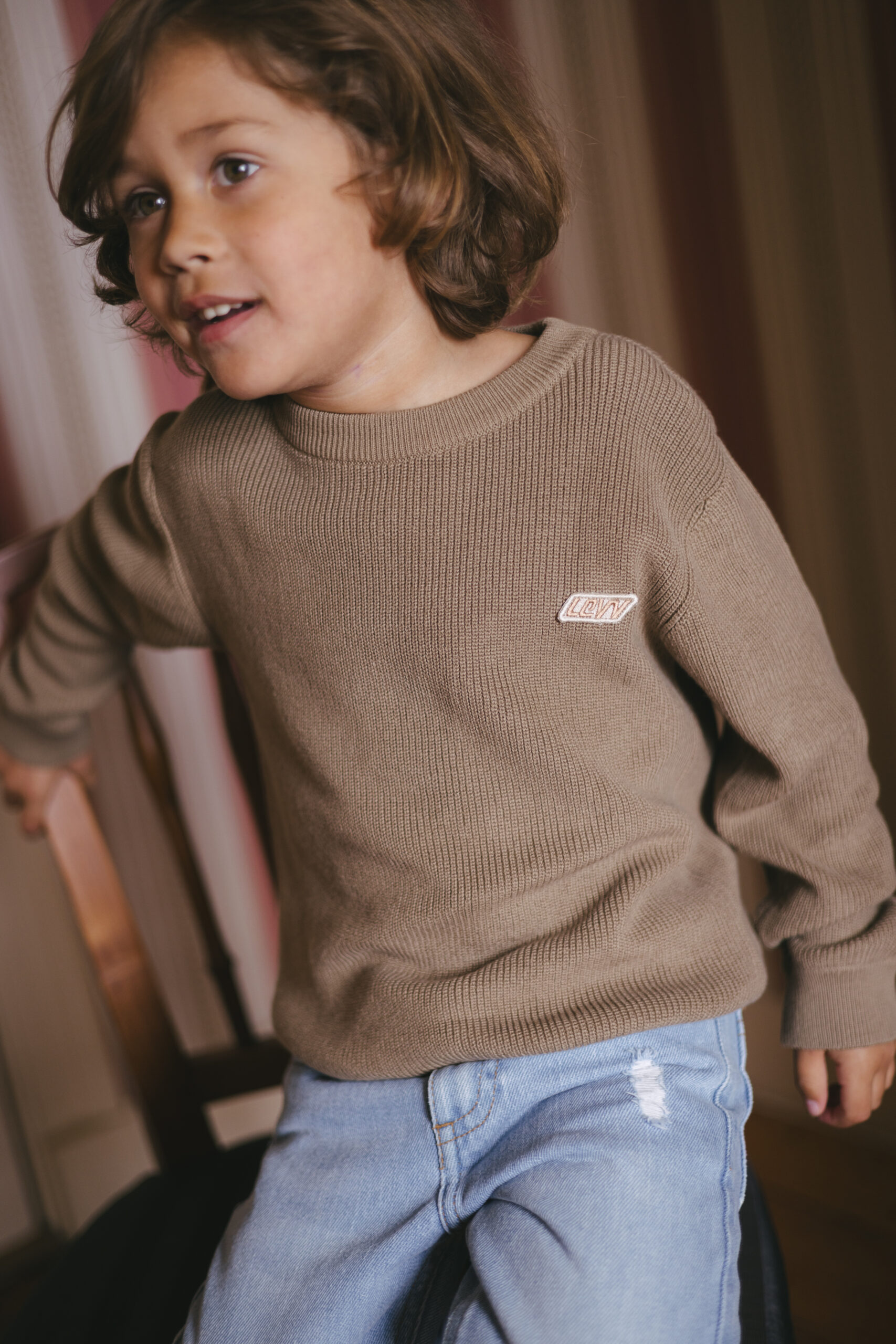 Levv Sweater