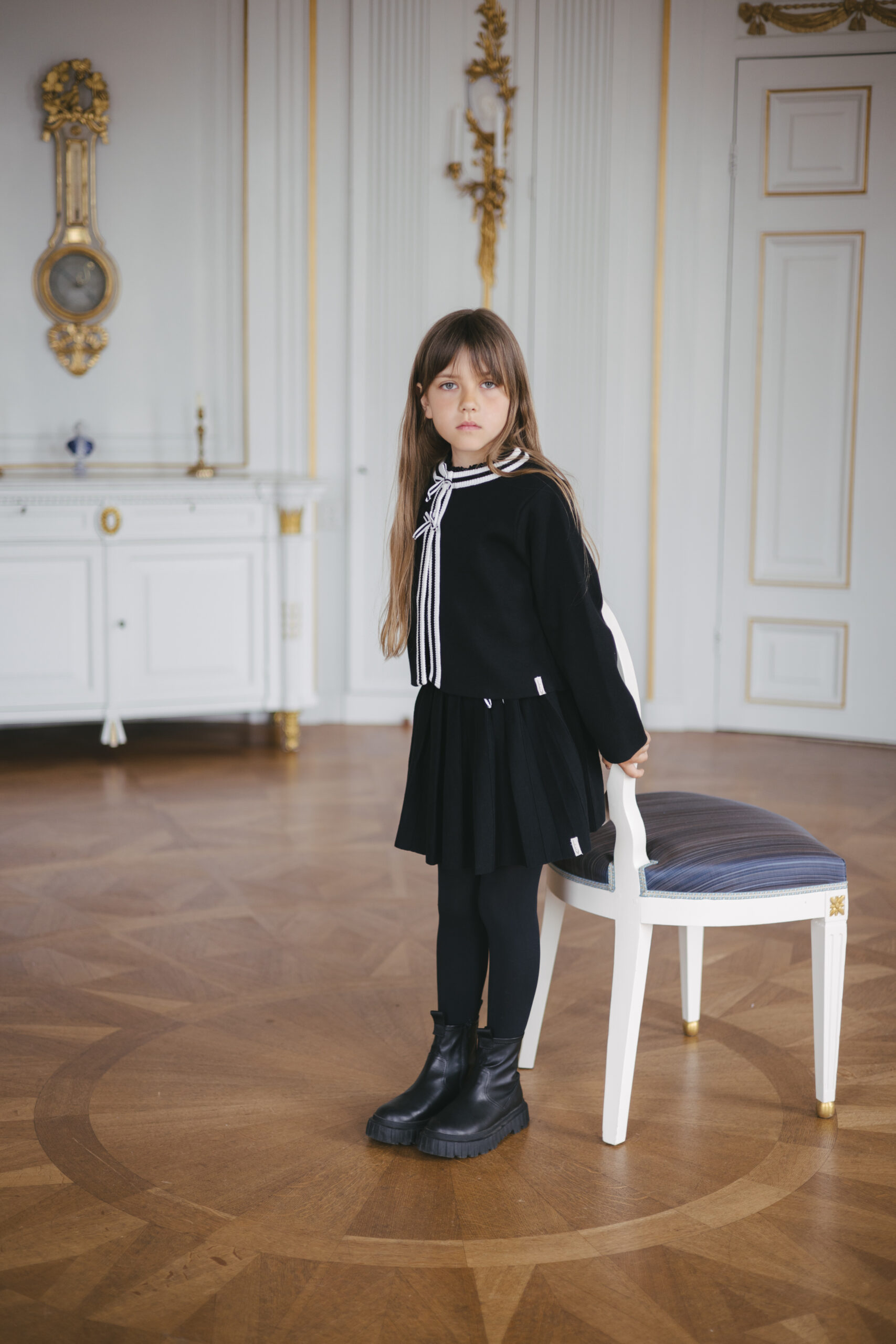 Levv Sweater
